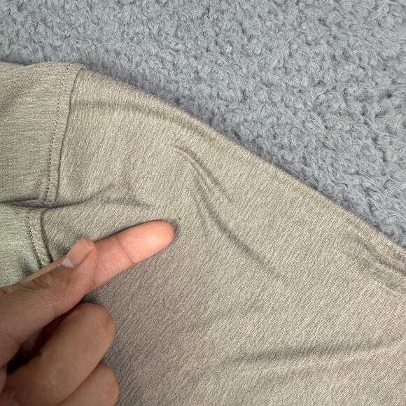 Vuori Shirt Mens M Beige Bridge Button Up Short Sleeve Soft Stretch - Picture 6 of 9